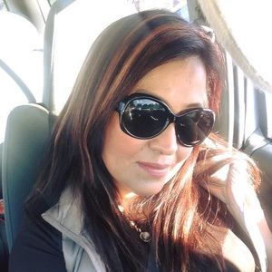 Meet your Posher, Mariela